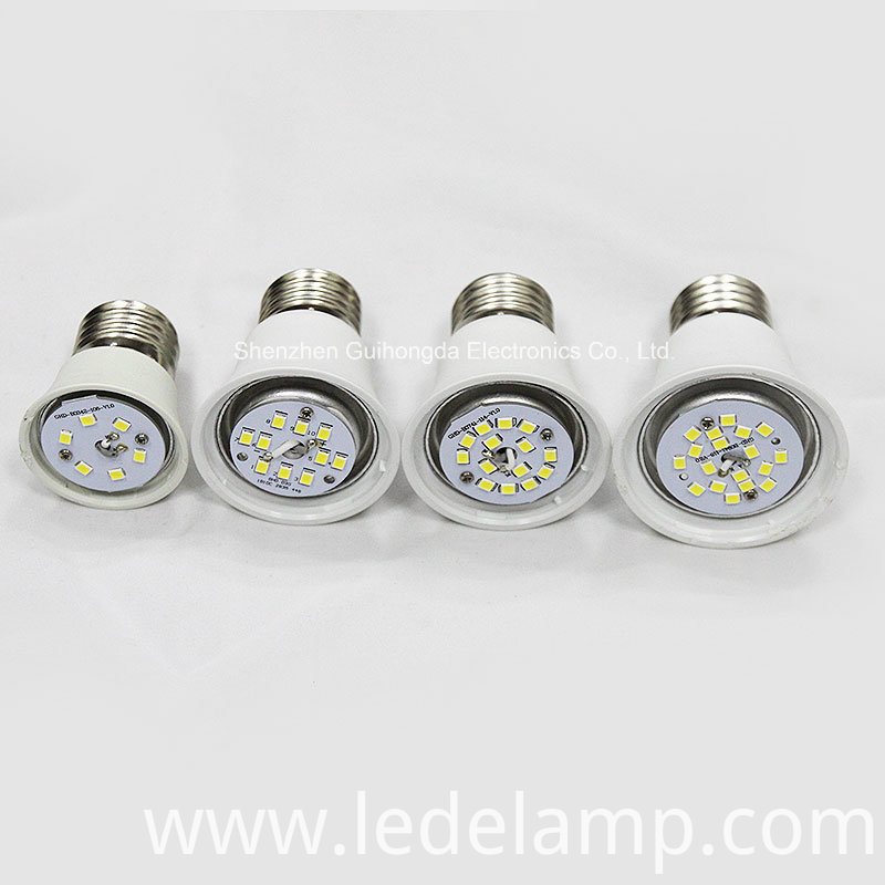High Brightness 5W LED Bulb with Alum and Plastic Material (GHD-B0542-X20)